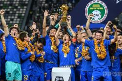 开云体育下载-包含江苏苏宁主场拼杀，冲击联赛前列的词条