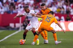 开云体育官方网站-皇马客场逆转取胜，成为焦点赛事亮点