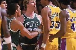 开云体育登录-奇才主场击败凯尔特人，领先东部第二