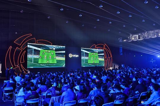 西班牙国家德比再度上演，球迷热情高涨